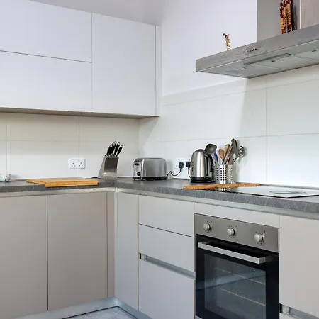 Stylish & Cosy 2br In The Heart Of St' Julians By 360 Estates *