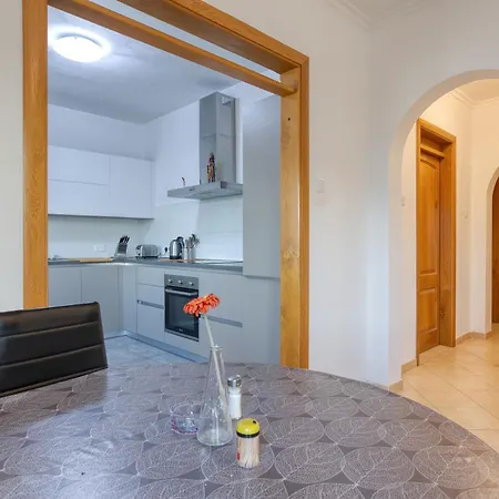 Stylish & Cosy 2br In The Heart Of St' Julians By 360 Estates