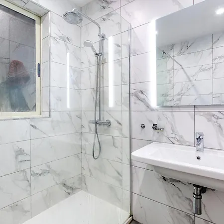 Stylish & Cosy 2br In The Heart Of St' Julians By 360 Estates St. Julian's