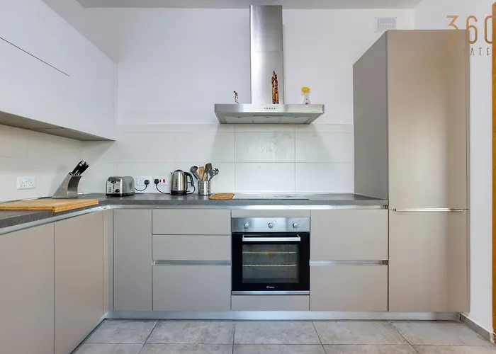 Stylish & Cosy 2br In The Heart Of St' Julians By 360 Estates Apartamento