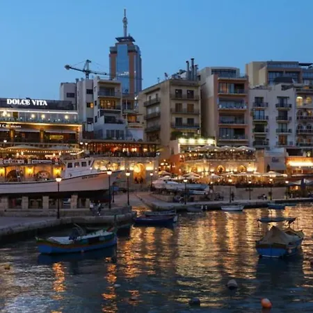 아파트 Stylish & Cosy 2br In The Heart Of St' Julians By 360 Estates Saint Julian's