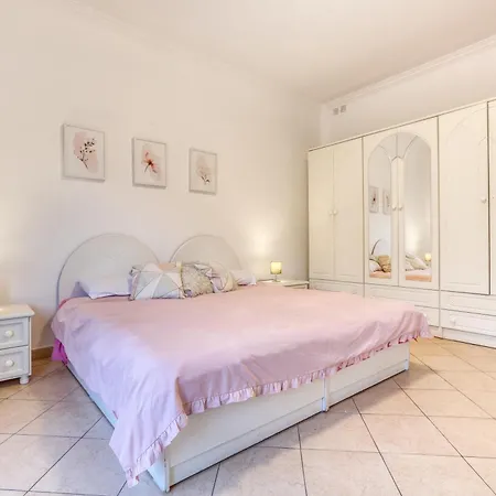 Stylish & Cosy 2br In The Heart Of St' Julians By 360 Estates 아파트